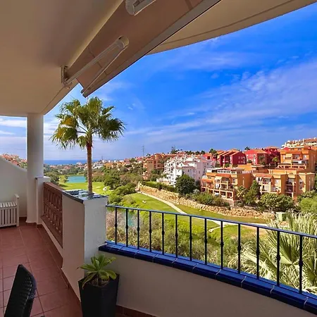 Precioso Apartamento En Riviera Con Vistas Al Mar Y Al Golf Malaga
